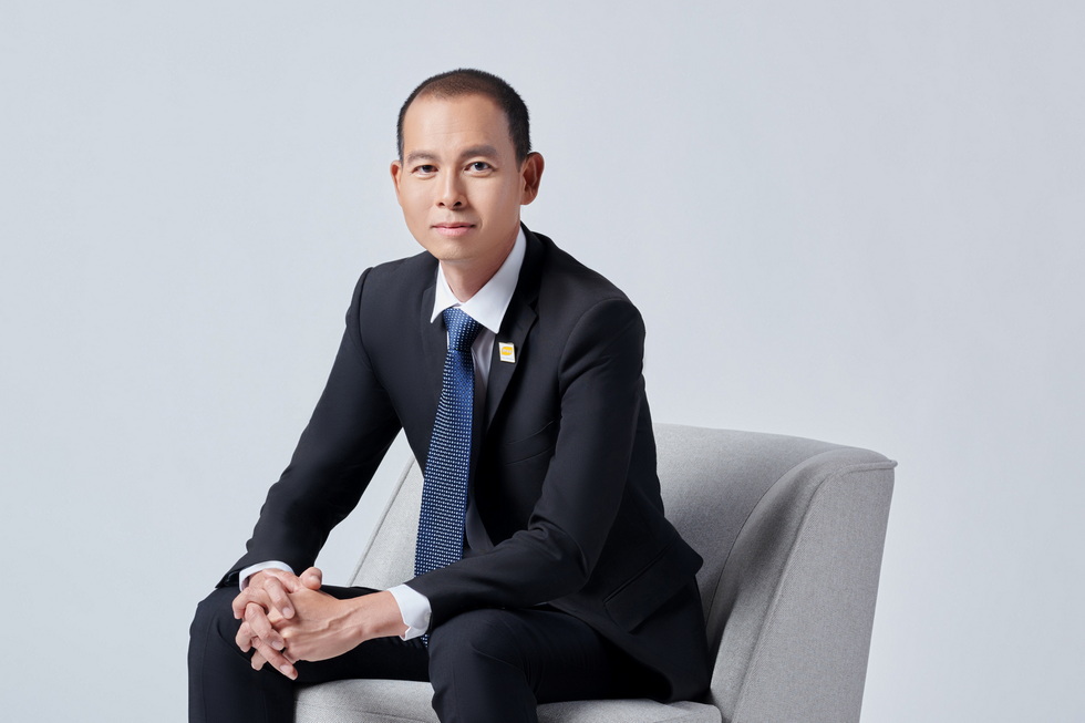 นายสุทธา เรืองชัยไพบูลย์ ประธานเจ้าหน้าที่บริหาร MQDC นายสุทธา เรืองชัยไพบูลย์ ประธานเจ้าหน้าที่บริหาร MQDC