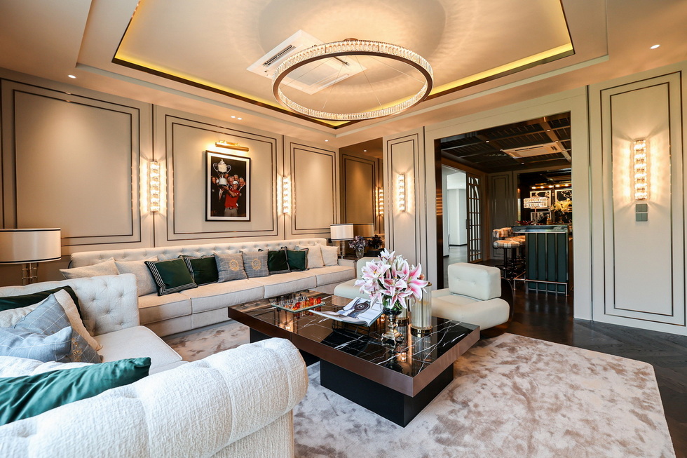 บ้านเดี่ยว Ultra Luxury CINQ ROYAL The Eighteen Bangna บ้านเดี่ยว Ultra Luxury CINQ ROYAL The Eighteen Bangna