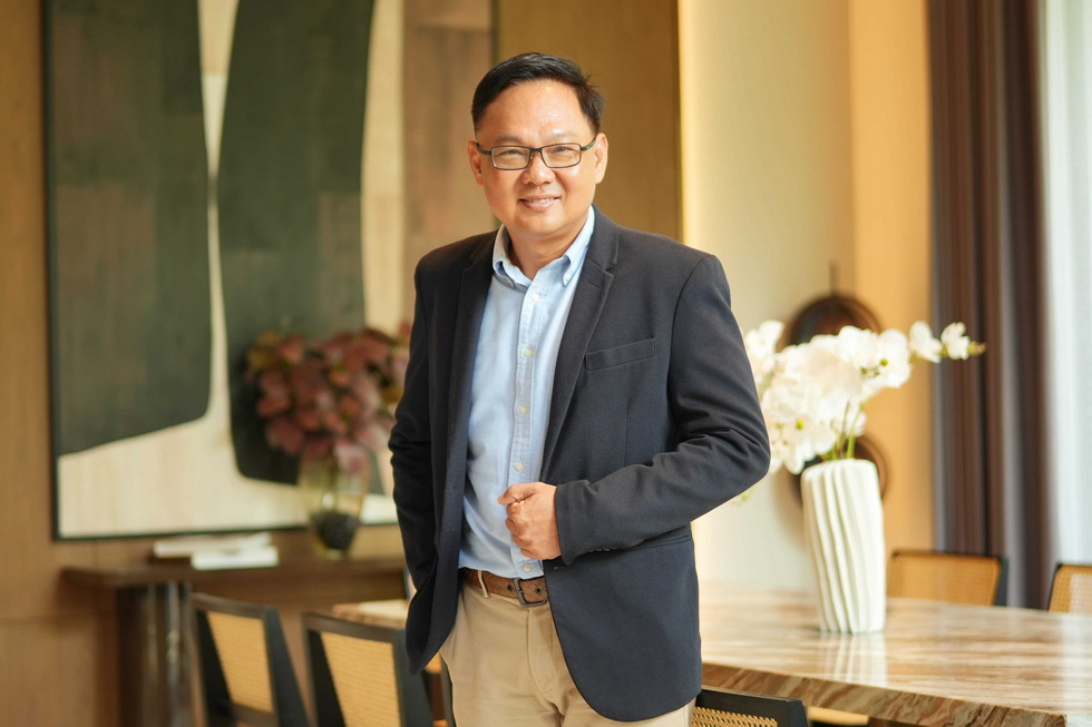 ณัฐวุฒิ มัธยมจันทร์ ประธานเจ้าหน้าที่บริหารการพัฒนาธุรกิจพักอาศัย ณัฐวุฒิ มัธยมจันทร์ ประธานเจ้าหน้าที่บริหารการพัฒนาธุรกิจพักอาศัย
