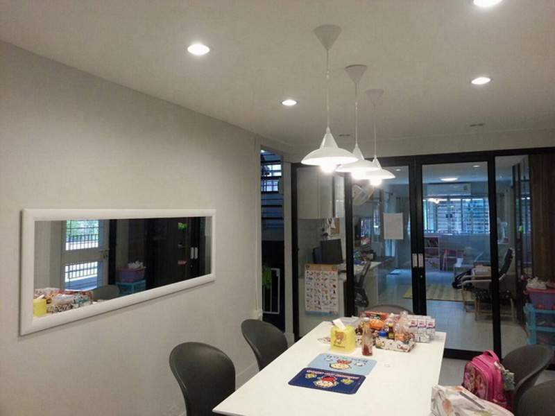 รีโนเวทบ้านเก่ากว่า 30 ปี เหมือนบ้านหลังใหม่เพิ่งซื้อ รีโนเวทบ้านเก่ากว่า 30 ปี เหมือนบ้านหลังใหม่เพิ่งซื้อ